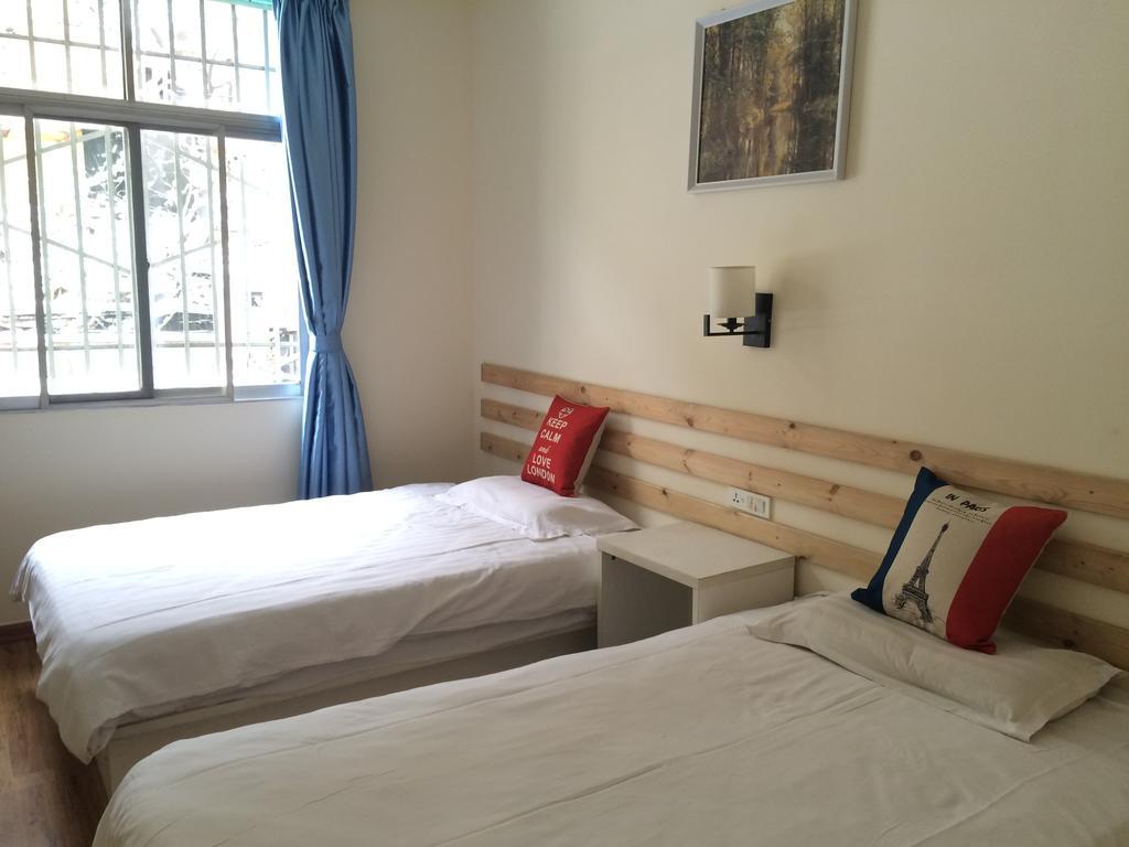 Xi'An Rainbow Youth Hotel Экстерьер фото